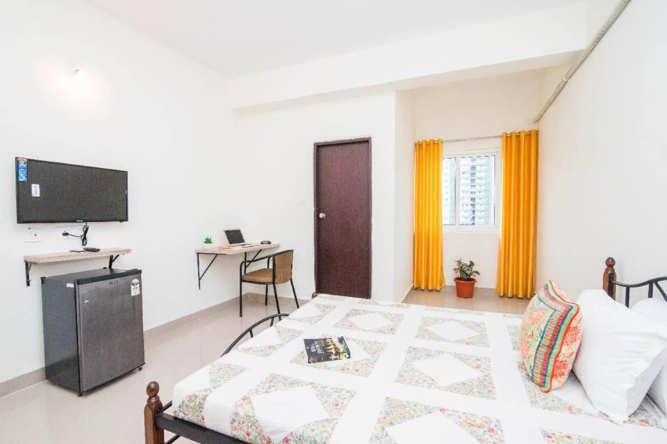 Buzz Quarter Otel Haydarabad Dış mekan fotoğraf